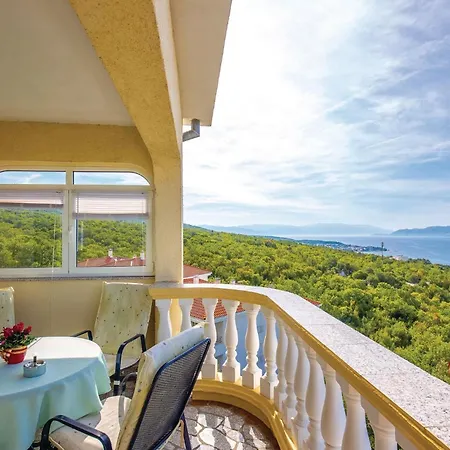 2 Bedroom Gorgeous In Crikvenica